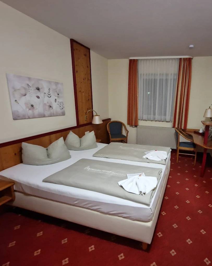 zimmer Montana Hotel